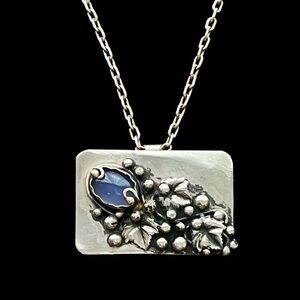 Vintage Mary Gage hand wrought sterling silver and chalcedony brooch pin